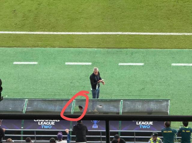 河内公安首, 范双杰, 守失误 河内公安首, 范双杰, 守失误